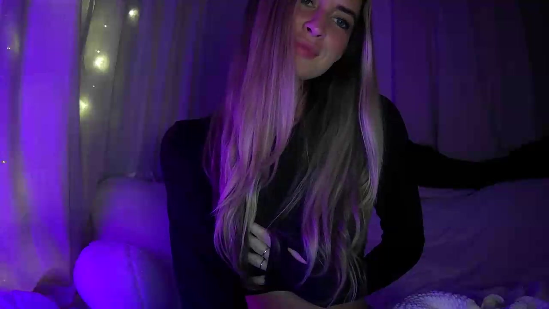 Gallery image thumbnail from Bambi20's myfreecams stream on, 07/26/2026, 04:44 image 3 of 20