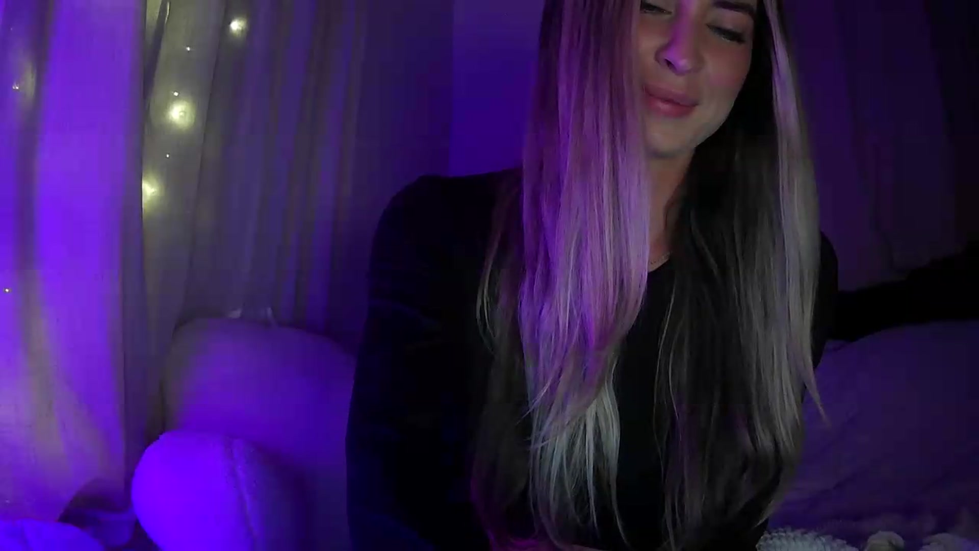 Gallery image thumbnail from Bambi20's myfreecams stream on, 07/26/2026, 04:44 image 7 of 20