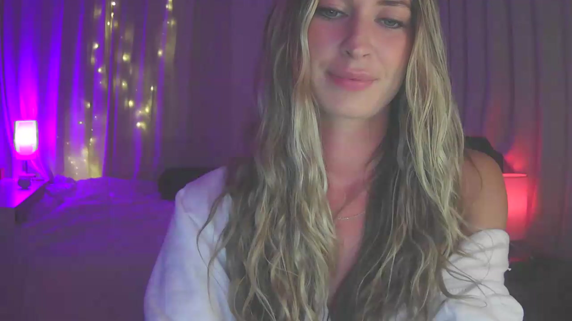 Gallery image thumbnail from Bambi20's myfreecams stream on, 07/30/2026, 01:55 image 11 of 20