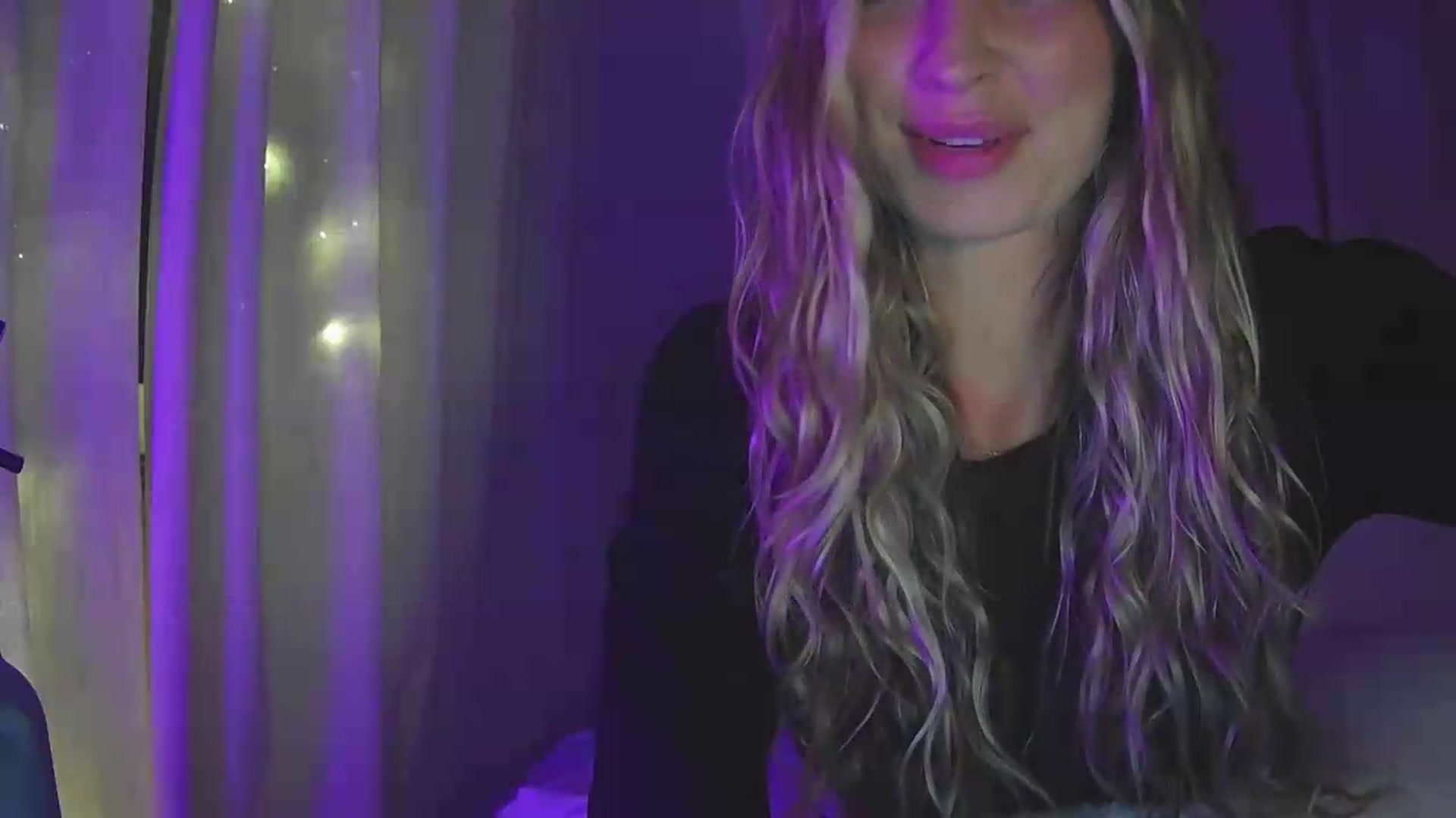 Gallery image thumbnail from Bambi20's myfreecams stream on, 07/31/2026, 04:29 image 13 of 20