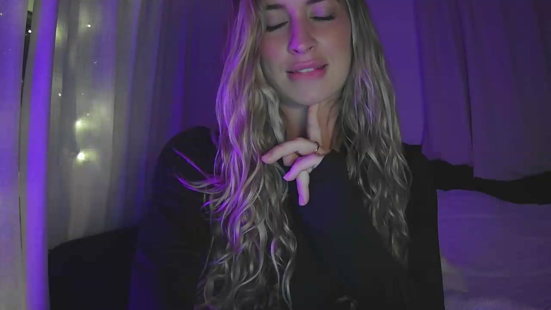 Gallery image thumbnail from Bambi20's myfreecams stream on, 07/31/2026, 05:37 image 2 of 20