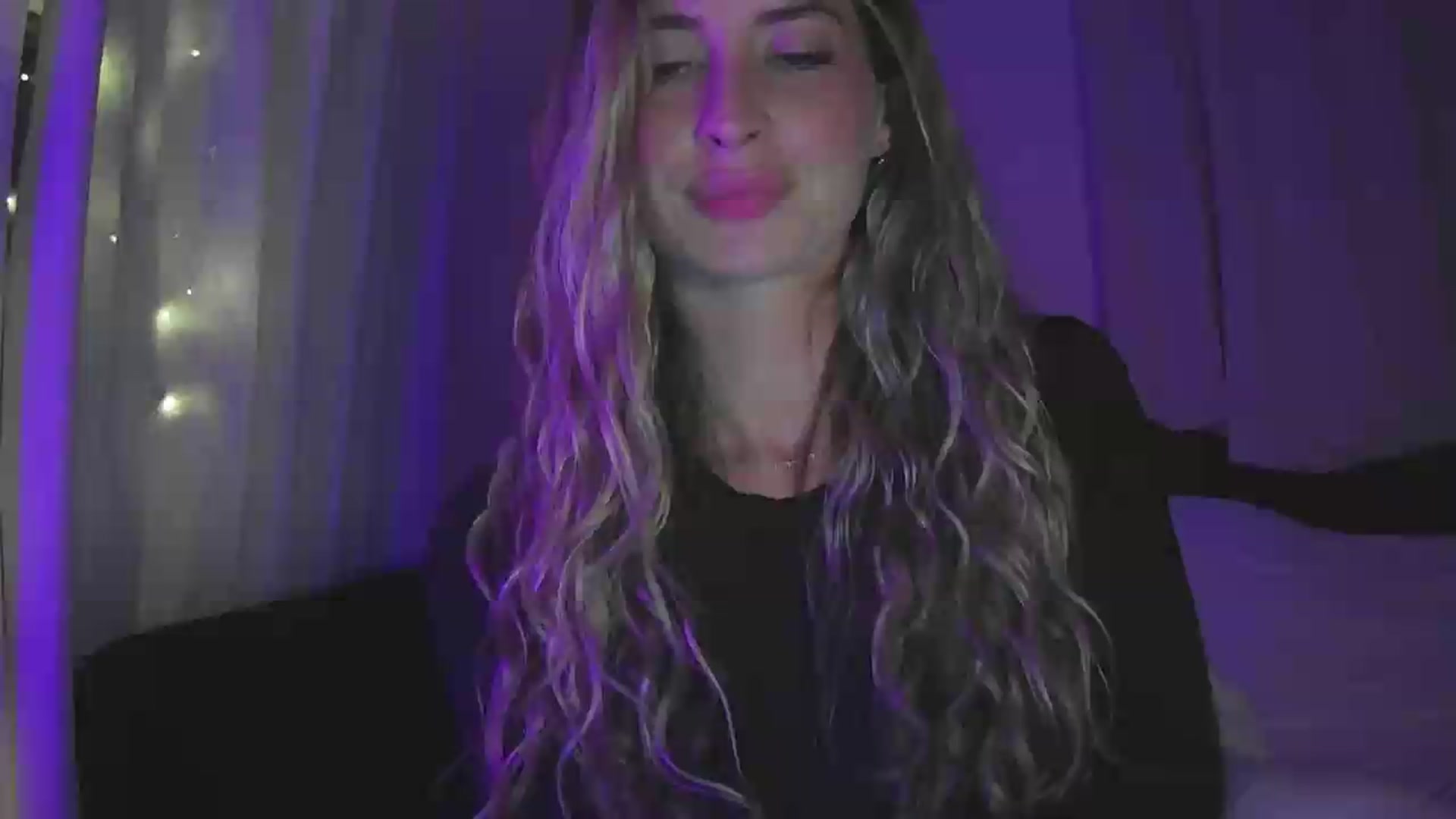 Gallery image thumbnail from Bambi20's myfreecams stream on, 07/31/2026, 05:37 image 5 of 20