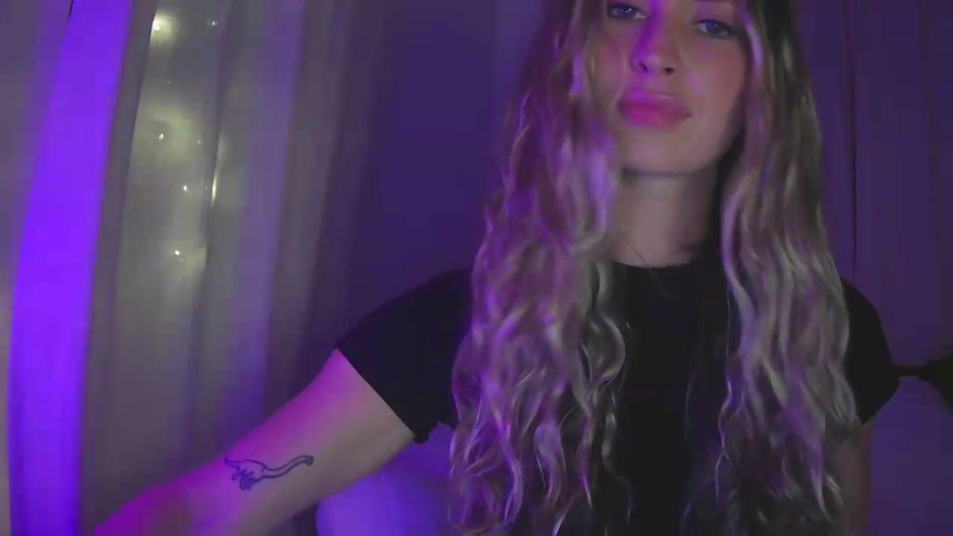 Gallery image thumbnail from Bambi20's myfreecams stream on, 08/03/2026, 03:04 image 13 of 20