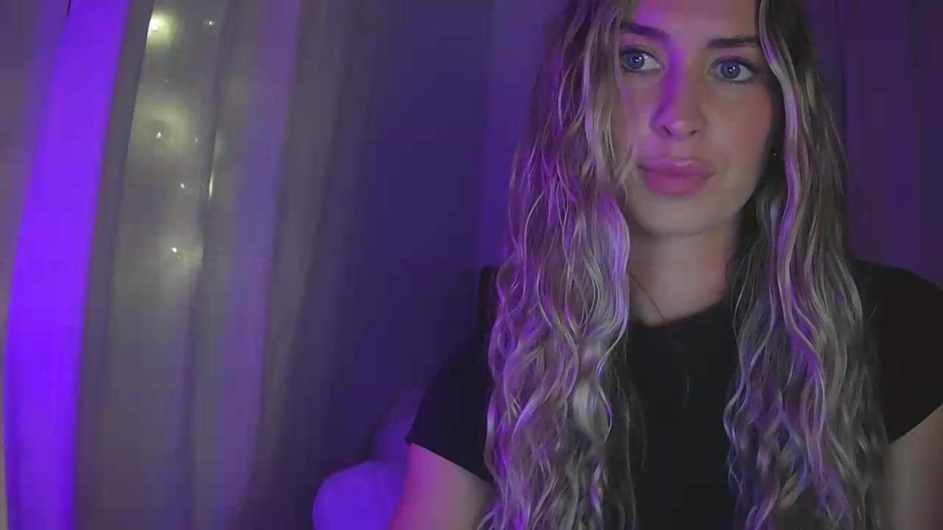 Gallery image thumbnail from Bambi20's myfreecams stream on, 08/03/2026, 03:04 image 20 of 20