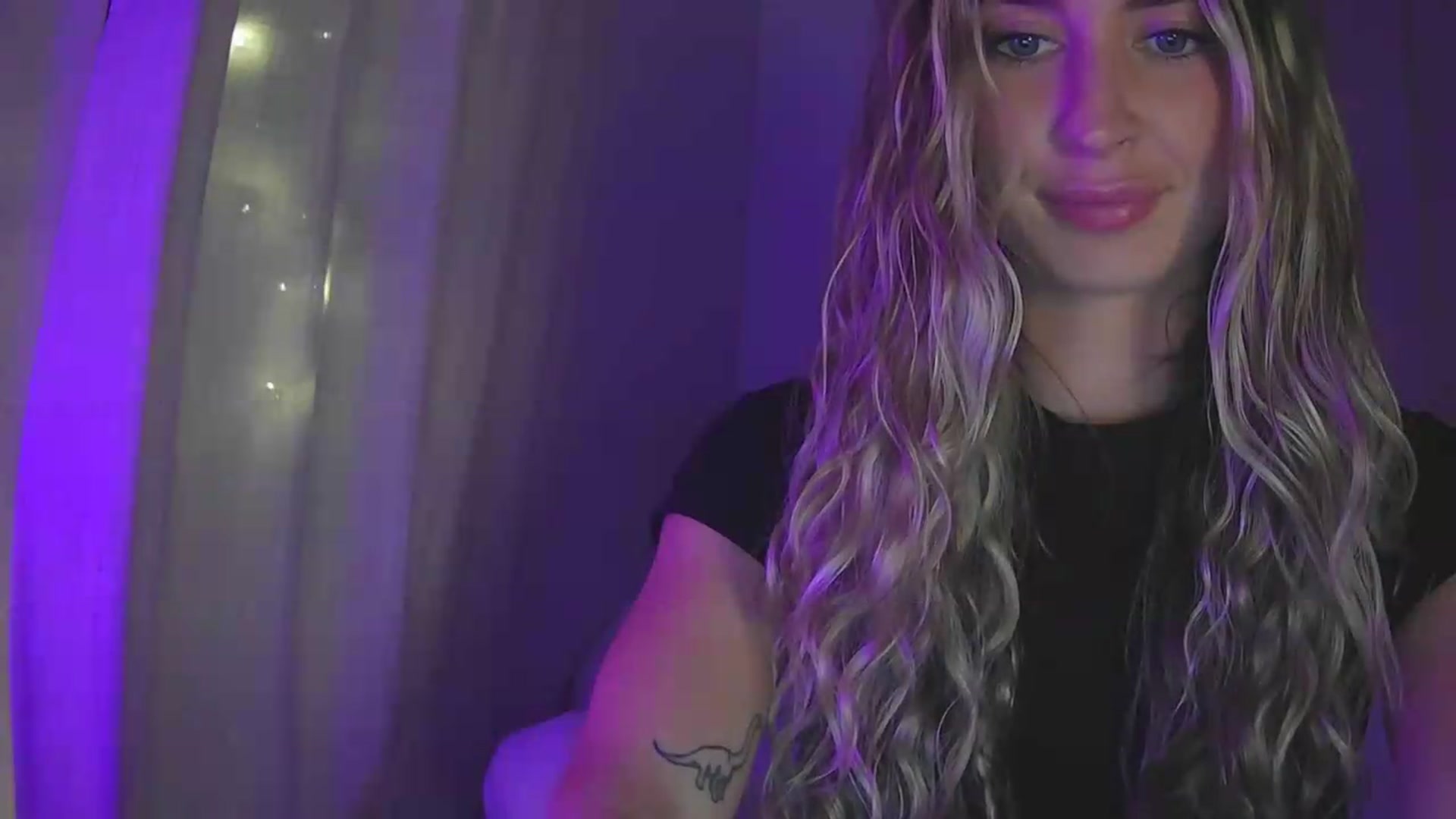 Gallery image thumbnail from Bambi20's myfreecams stream on, 08/03/2026, 03:04 image 11 of 20