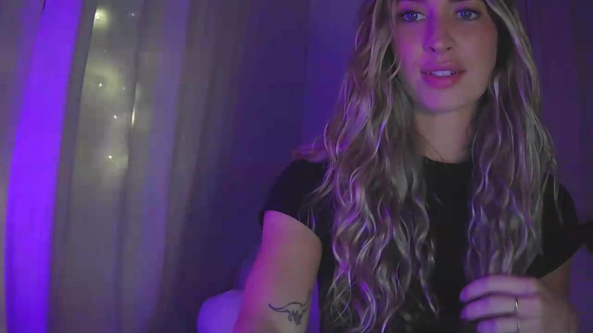 Gallery image thumbnail from Bambi20's myfreecams stream on, 08/03/2026, 03:04 image 8 of 20