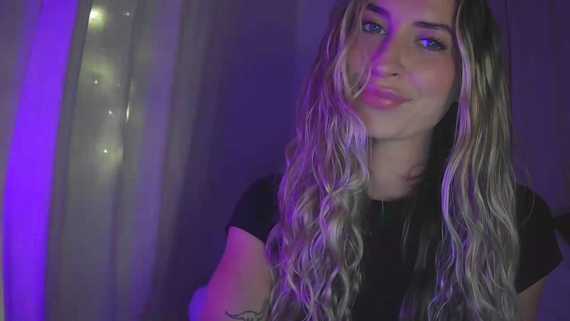 Gallery image thumbnail from Bambi20's myfreecams stream on, 08/03/2026, 03:04 image 5 of 20