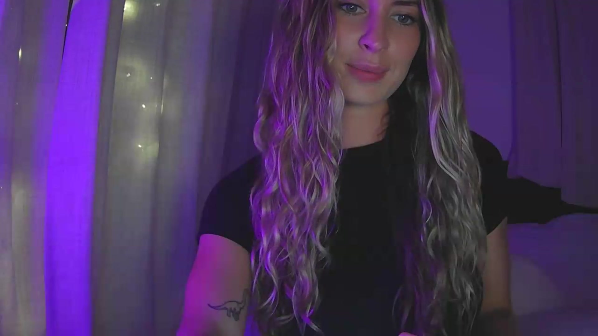 Gallery image thumbnail from Bambi20's myfreecams stream on, 08/03/2026, 03:20 image 13 of 20