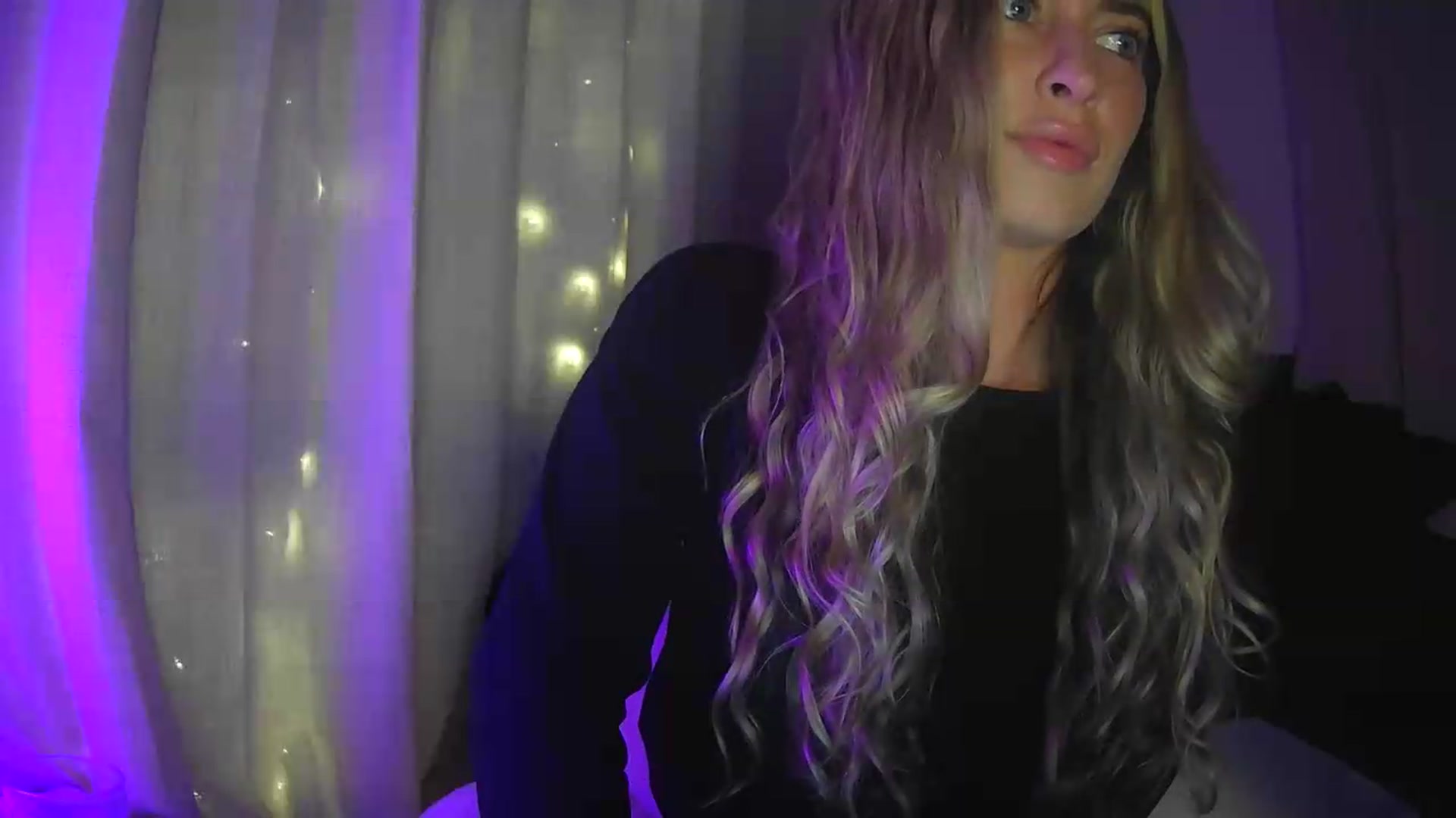 Gallery image thumbnail from Bambi20's myfreecams stream on, 08/12/2026, 03:26 image 11 of 20