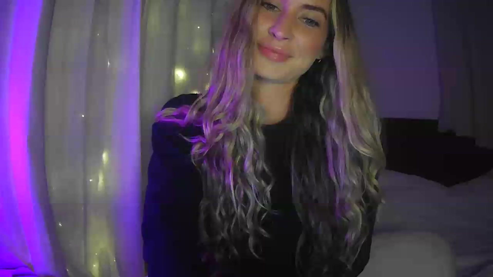 Gallery image thumbnail from Bambi20's myfreecams stream on, 08/12/2026, 03:26 image 16 of 20