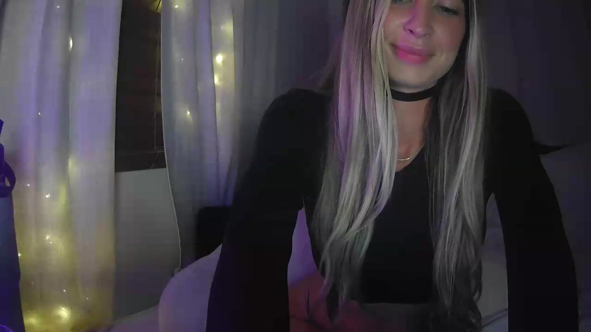 Gallery image thumbnail from Bambi20's myfreecams stream on, 08/15/2026, 06:07 image 18 of 20