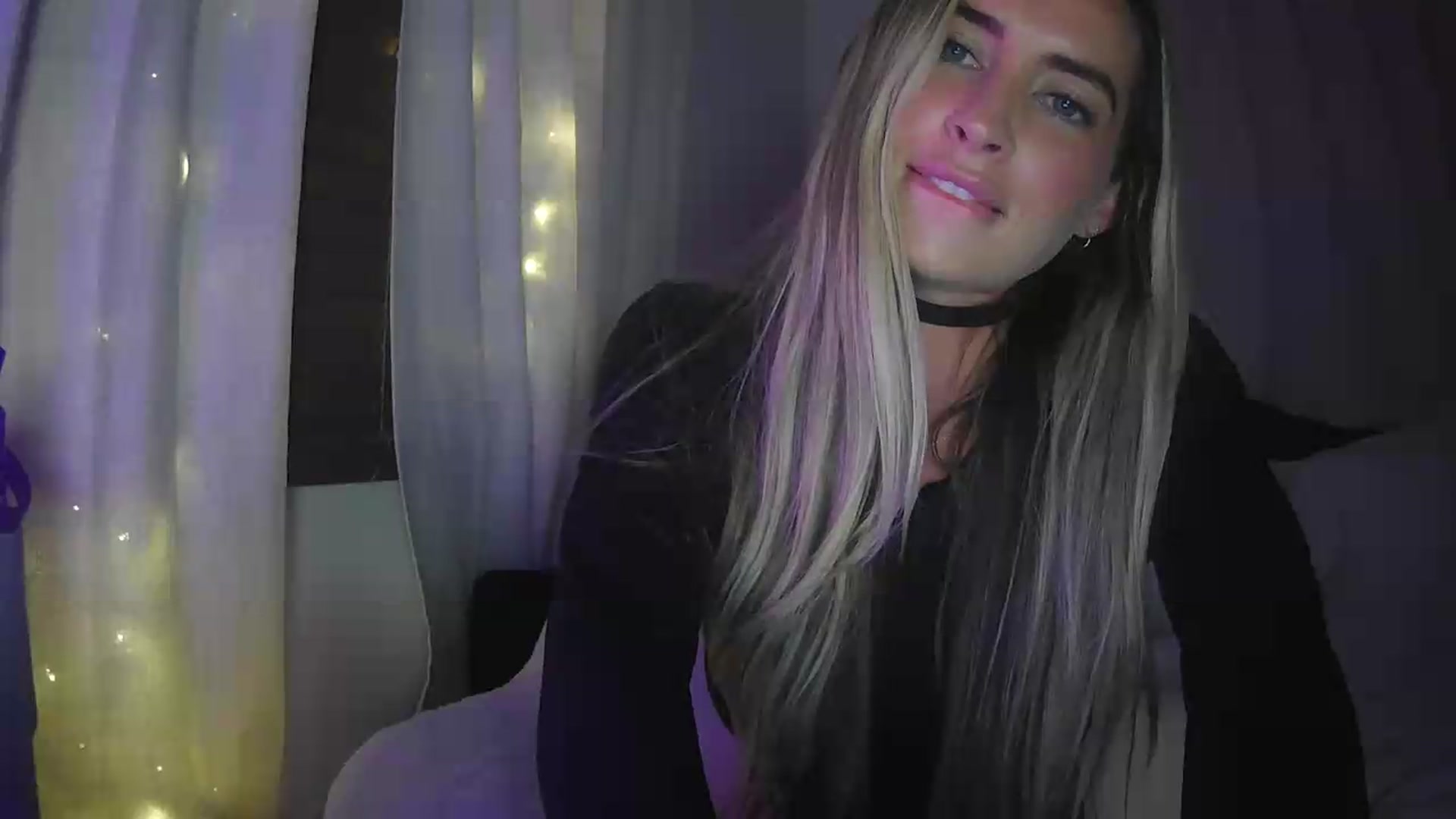 Gallery image thumbnail from Bambi20's myfreecams stream on, 08/15/2026, 06:07 image 4 of 20