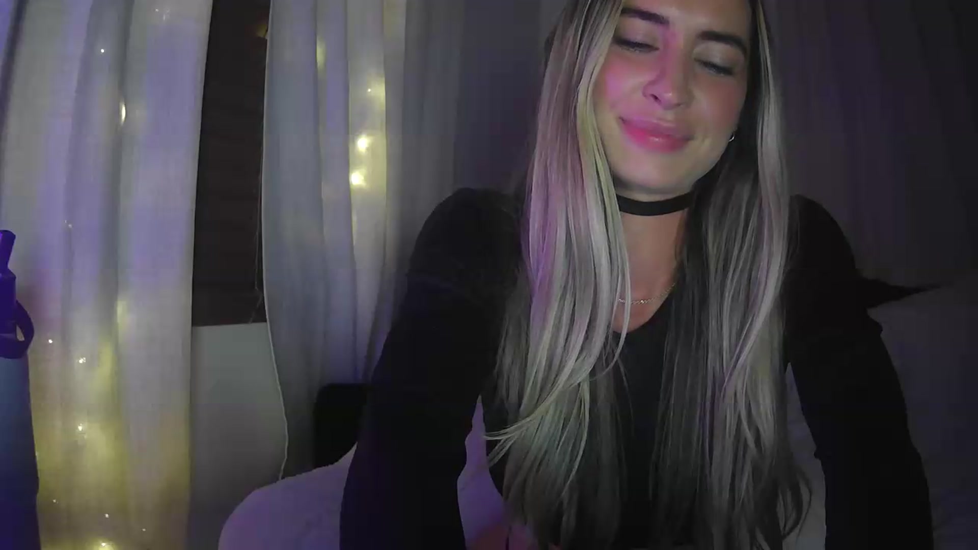 Gallery image thumbnail from Bambi20's myfreecams stream on, 08/15/2026, 06:07 image 15 of 20