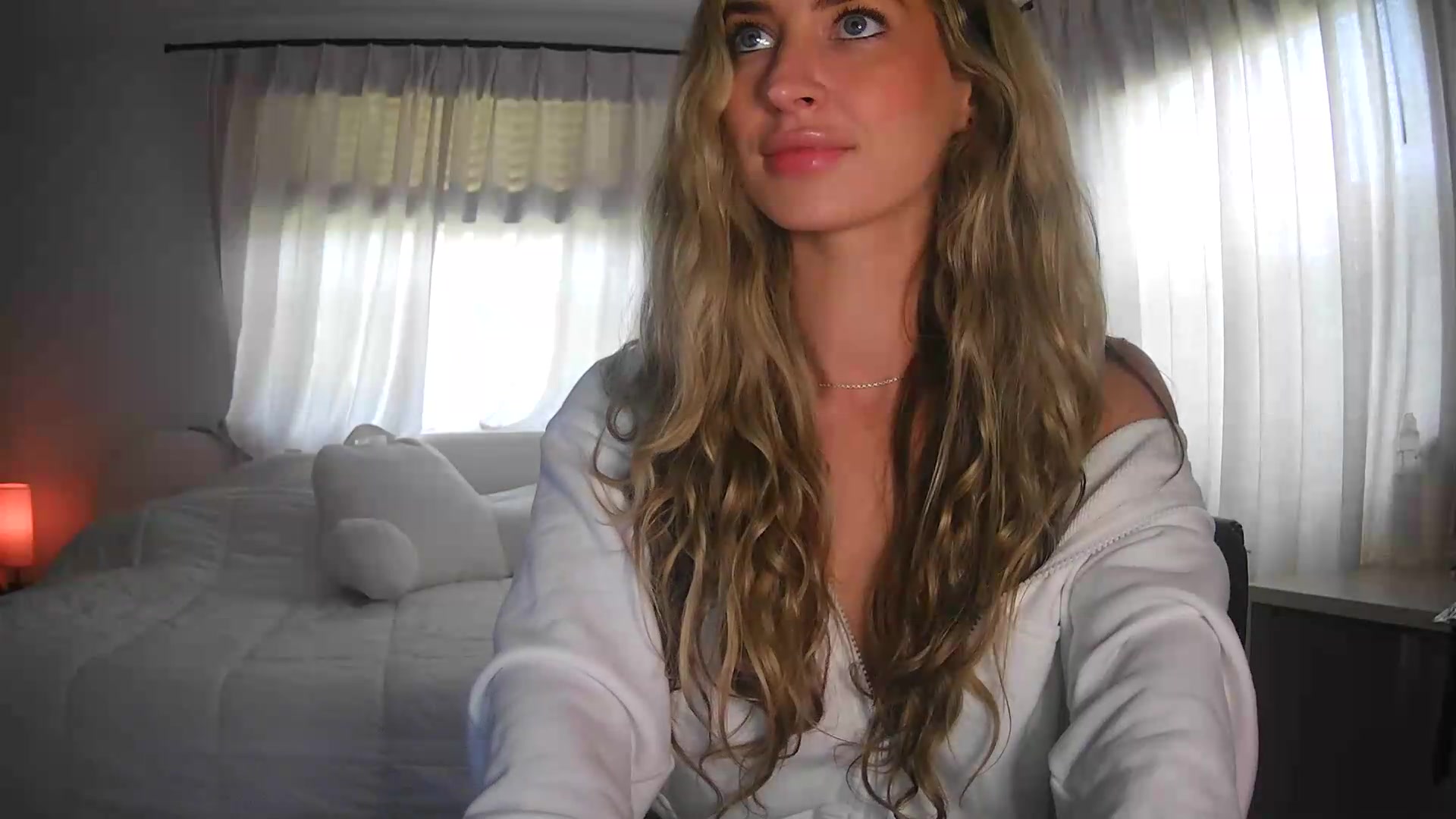 Gallery image thumbnail from Bambi20's myfreecams stream on, 09/08/2026, 17:41 image 20 of 20