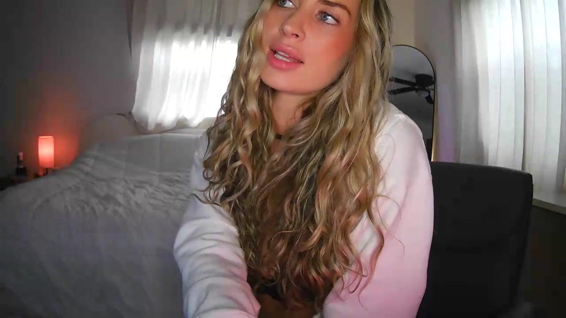 Gallery image thumbnail from Bambi20's myfreecams stream on, 09/09/2026, 21:14 image 8 of 20
