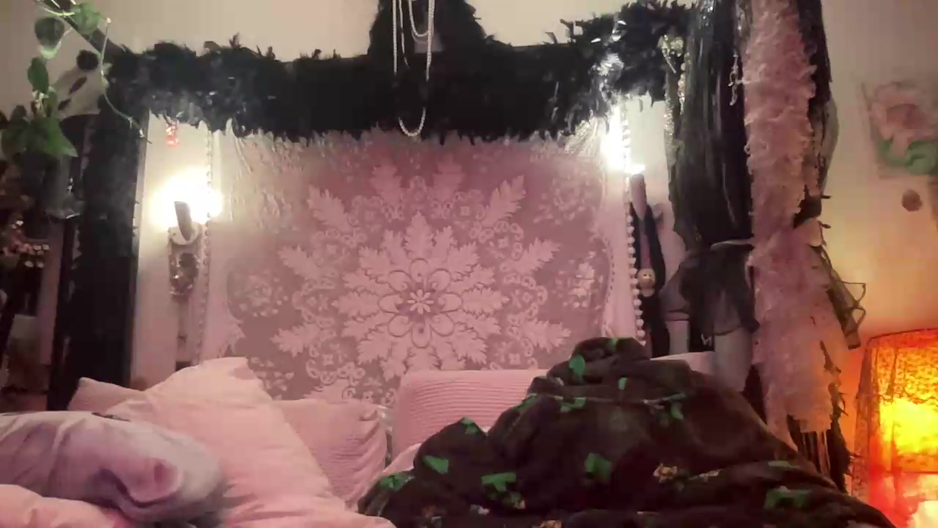 Gallery image thumbnail from BambiBear's myfreecams stream on, 07/24/2026, 14:26 image 15 of 20