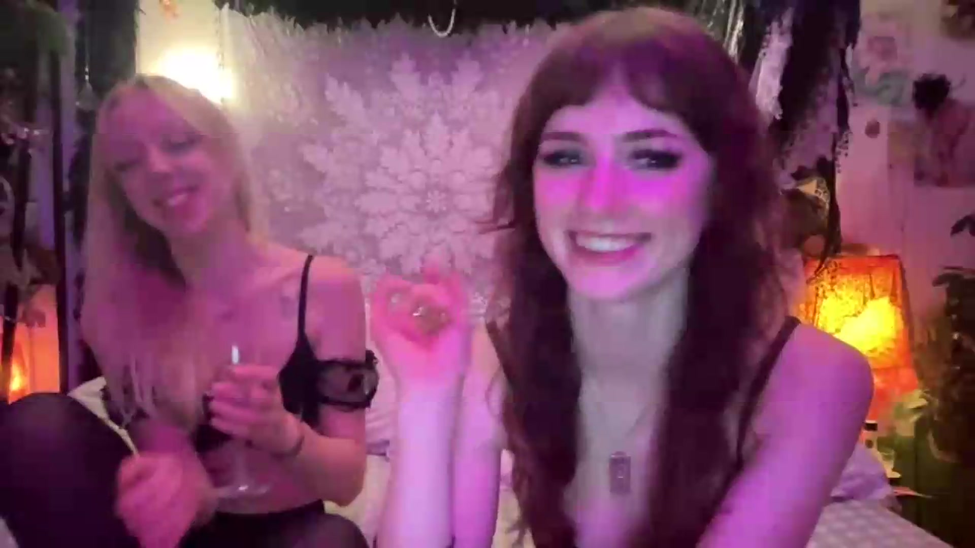 Gallery image thumbnail from BambiBear's myfreecams stream on, 07/27/2026, 11:01 image 5 of 20