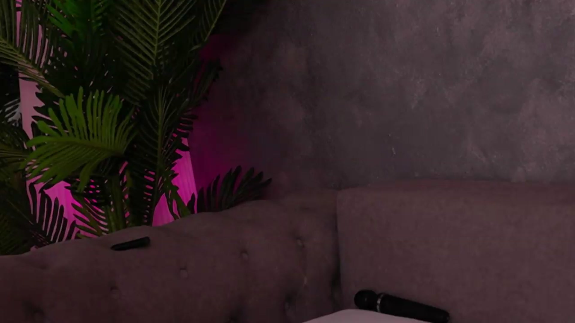 Gallery image thumbnail from BambiKay's myfreecams stream on, 07/01/2026, 12:10 image 11 of 20