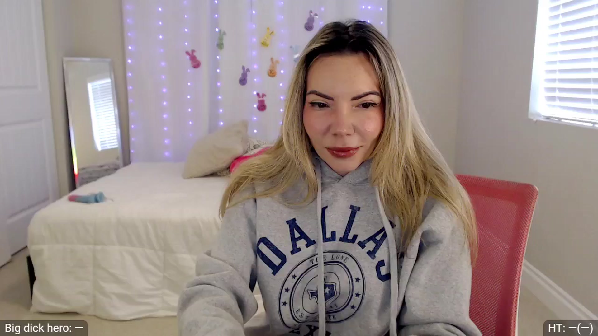 Gallery image thumbnail from BambiLarue's myfreecams stream on, 04/18/2025, 18:11 image 6 of 20