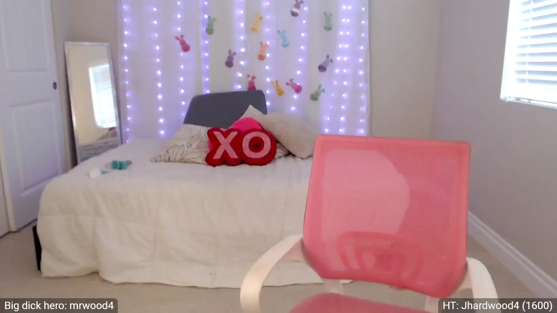 Gallery image thumbnail from BambiLarue's myfreecams stream on, 04/29/2025, 01:00 image 2 of 20