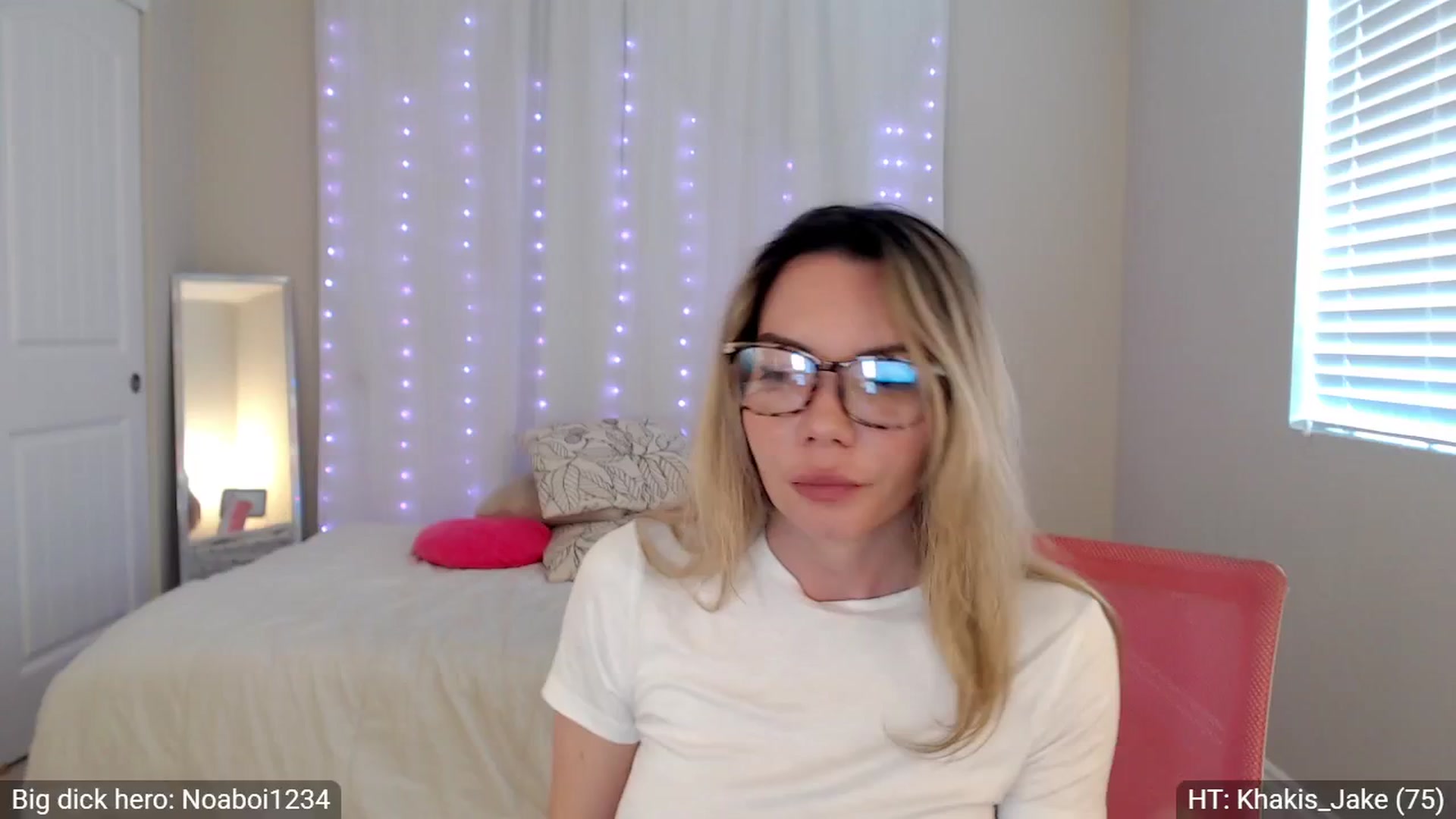 Gallery image thumbnail from BambiLarue's myfreecams stream on, 05/10/2025, 20:32 image 2 of 20
