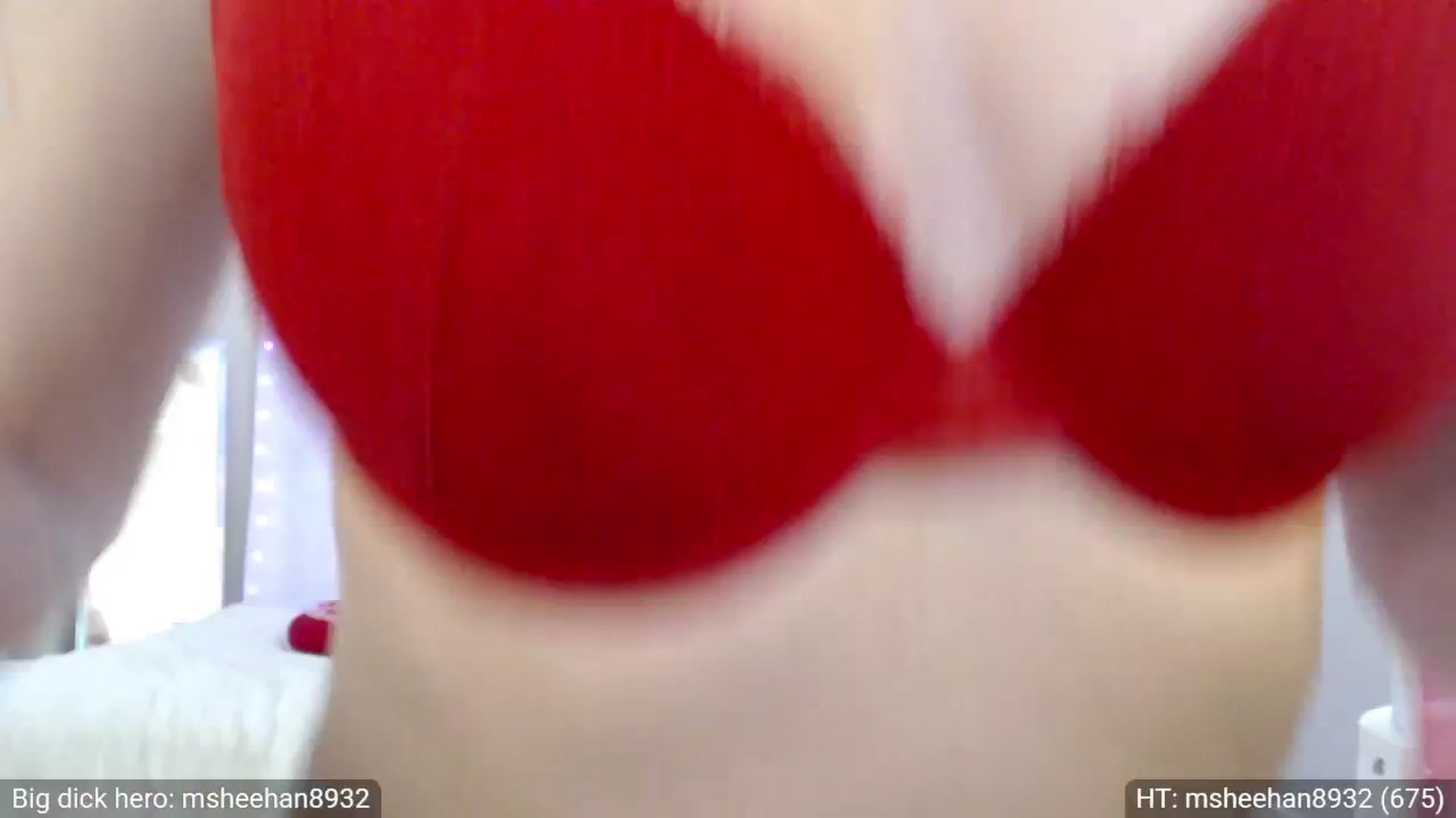 Gallery image thumbnail from BambiLarue's myfreecams stream on, 05/17/2025, 22:11 image 18 of 20