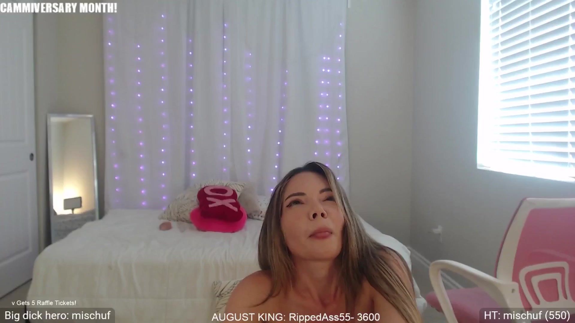 Gallery image thumbnail from BambiLarue's myfreecams stream on, 08/01/2025, 19:02 image 11 of 20