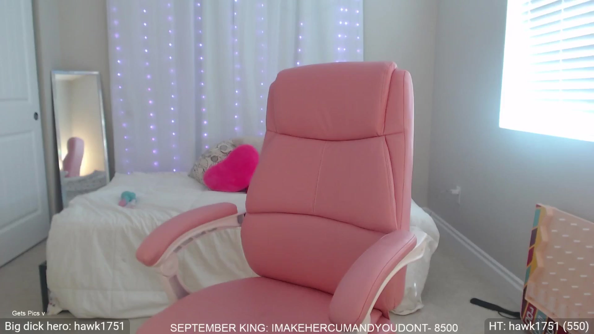 Gallery image thumbnail from BambiLarue's myfreecams stream on, 09/12/2025, 19:11 image 10 of 20