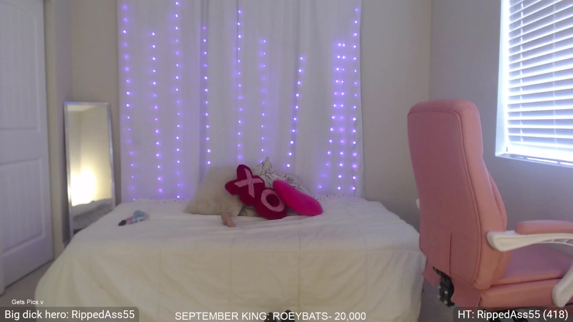 Gallery image thumbnail from BambiLarue's myfreecams stream on, 09/19/2025, 23:47 image 4 of 20
