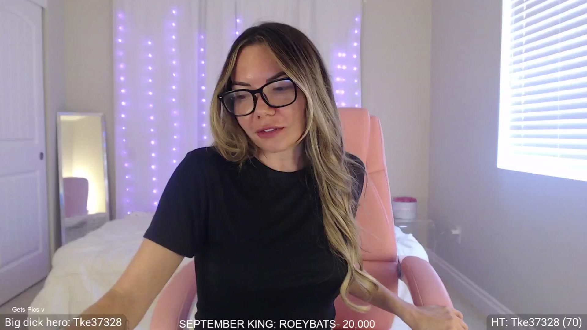 Gallery image thumbnail from BambiLarue's myfreecams stream on, 09/25/2025, 24:04 image 2 of 20
