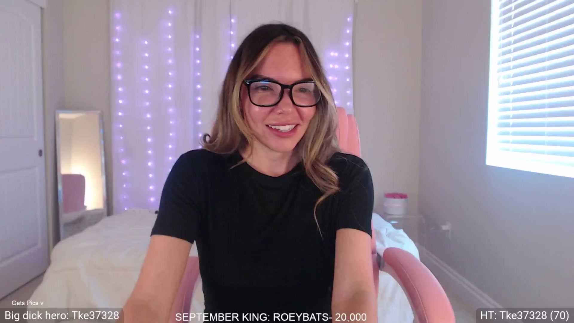 Gallery image thumbnail from BambiLarue's myfreecams stream on, 09/25/2025, 24:04 image 3 of 20