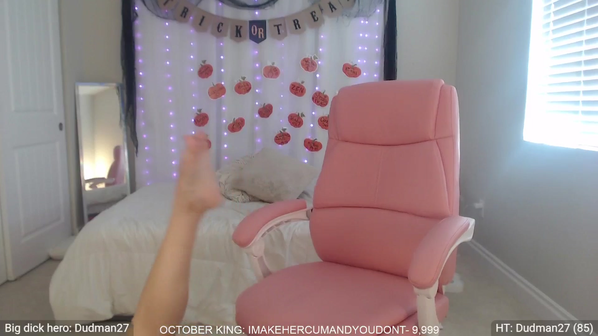 Gallery image thumbnail from BambiLarue's myfreecams stream on, 10/27/2025, 19:22 image 20 of 20