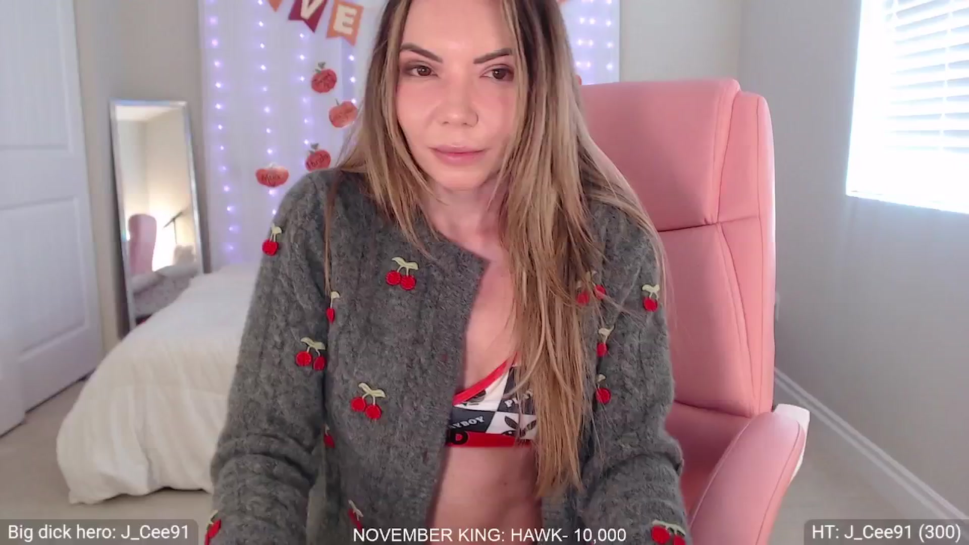 Gallery image thumbnail from BambiLarue's myfreecams stream on, 11/03/2025, 19:02 image 13 of 20