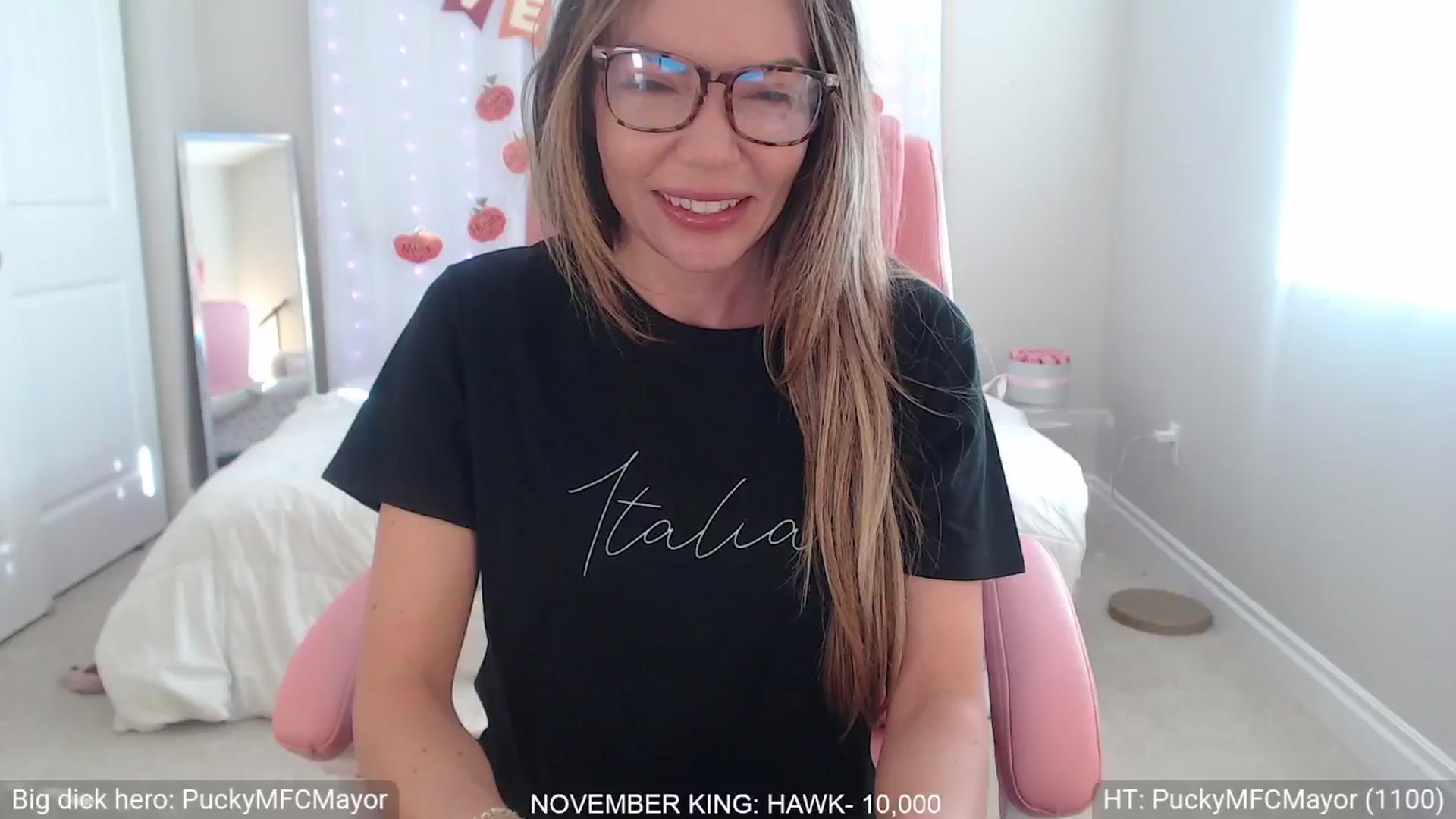 Gallery image thumbnail from BambiLarue's myfreecams stream on, 11/05/2025, 17:26 image 7 of 20