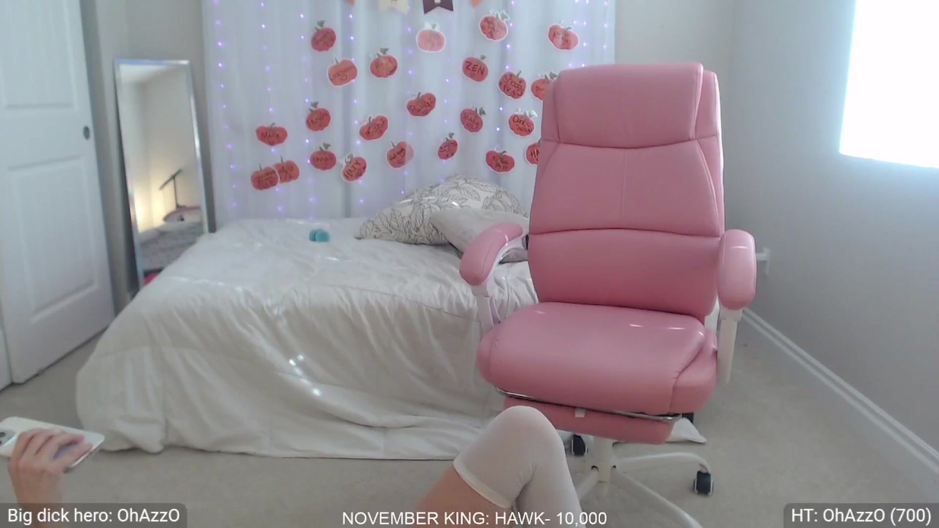 Gallery image thumbnail from BambiLarue's myfreecams stream on, 11/13/2025, 17:59 image 17 of 20