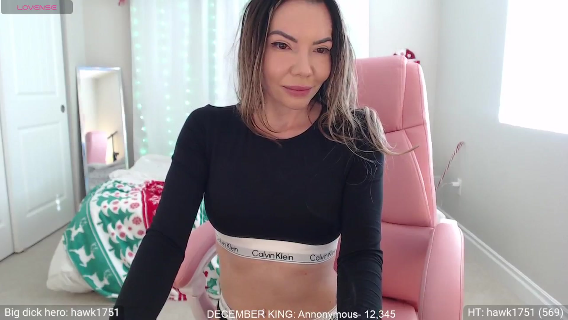 Gallery image thumbnail from BambiLarue's myfreecams stream on, 12/14/2025, 18:11 image 16 of 20