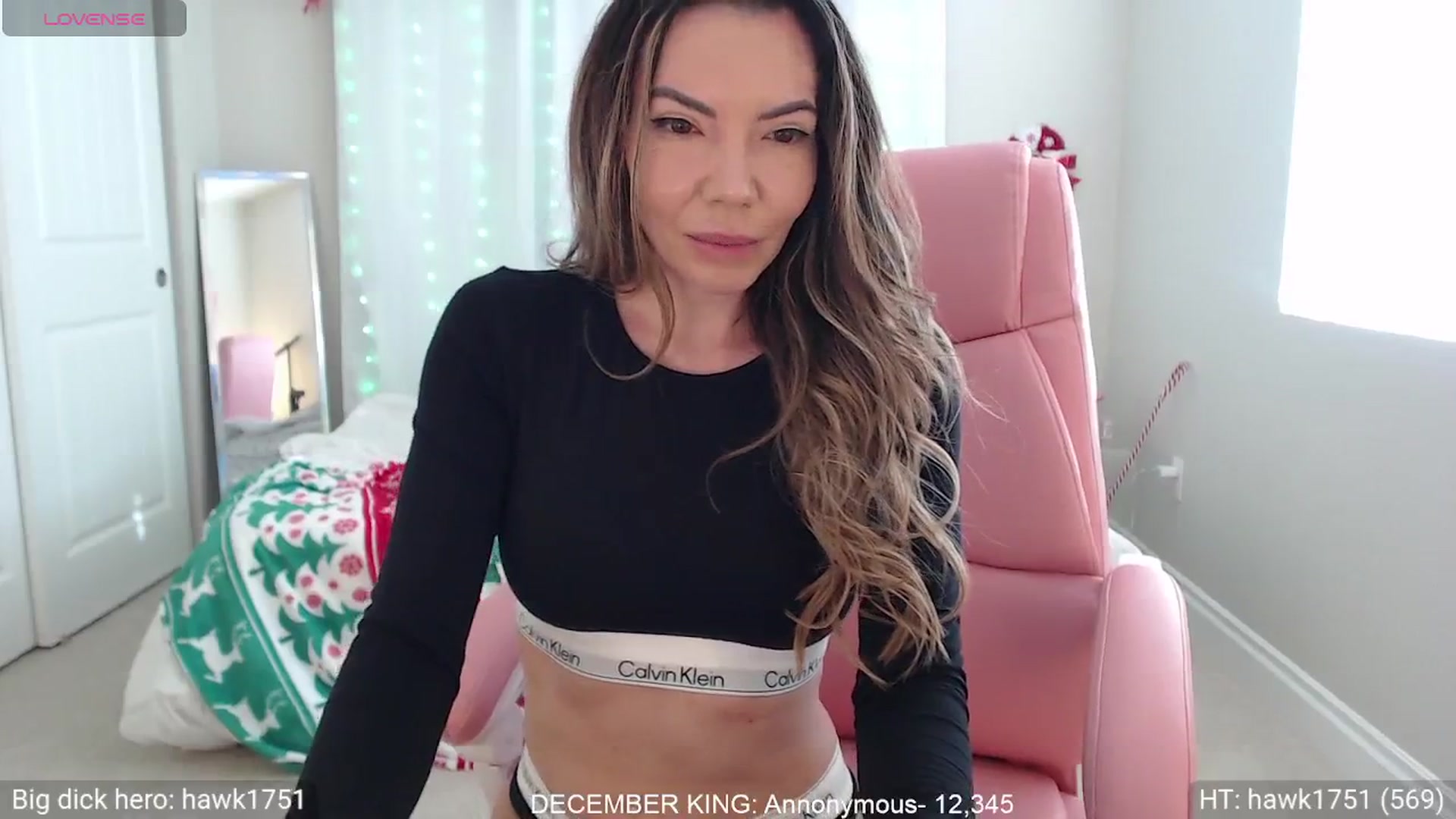 Gallery image thumbnail from BambiLarue's myfreecams stream on, 12/14/2025, 18:11 image 13 of 20