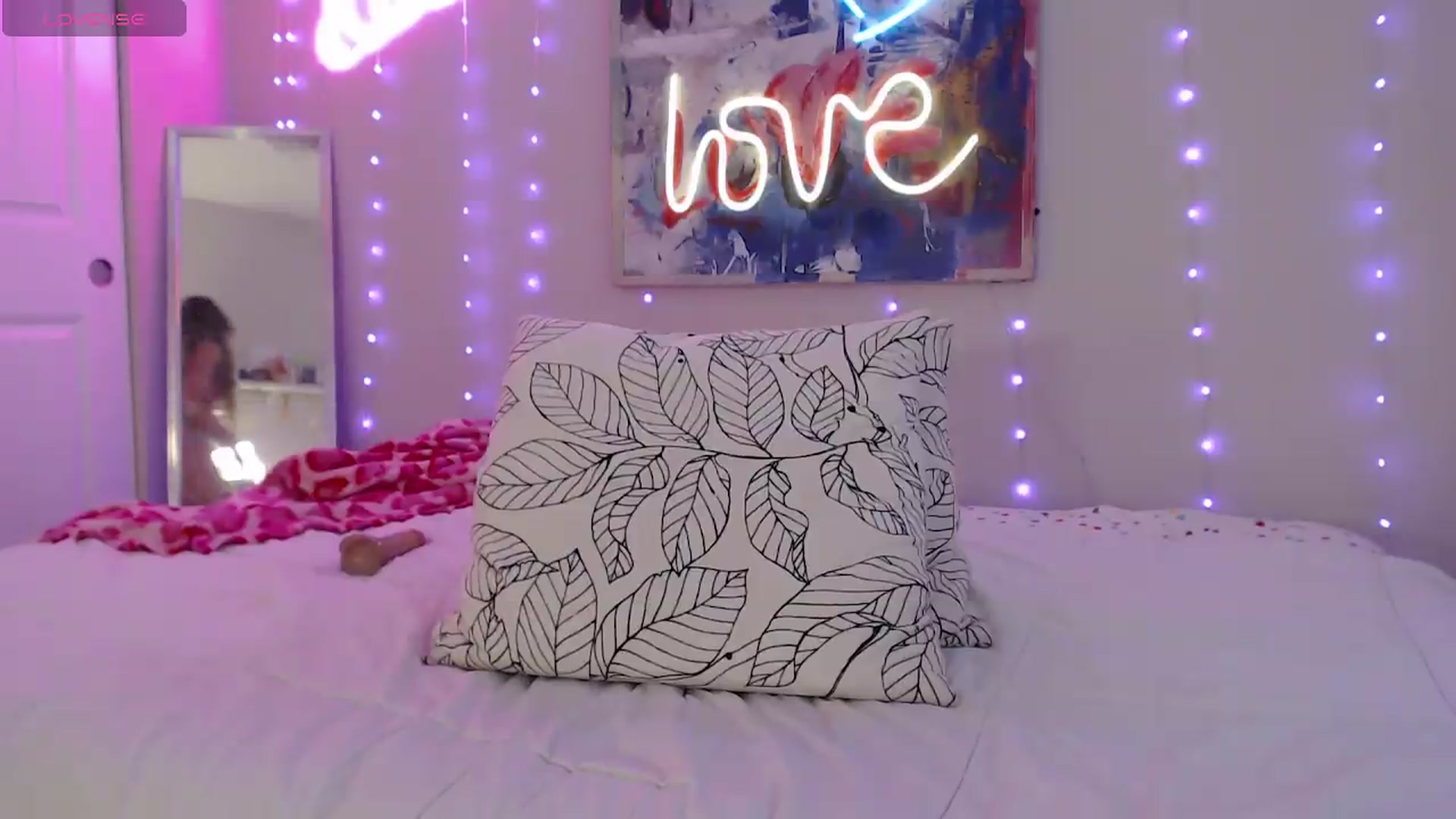 Gallery image thumbnail from BambiLarue's myfreecams stream on, 07/21/2026, 23:43 image 16 of 20