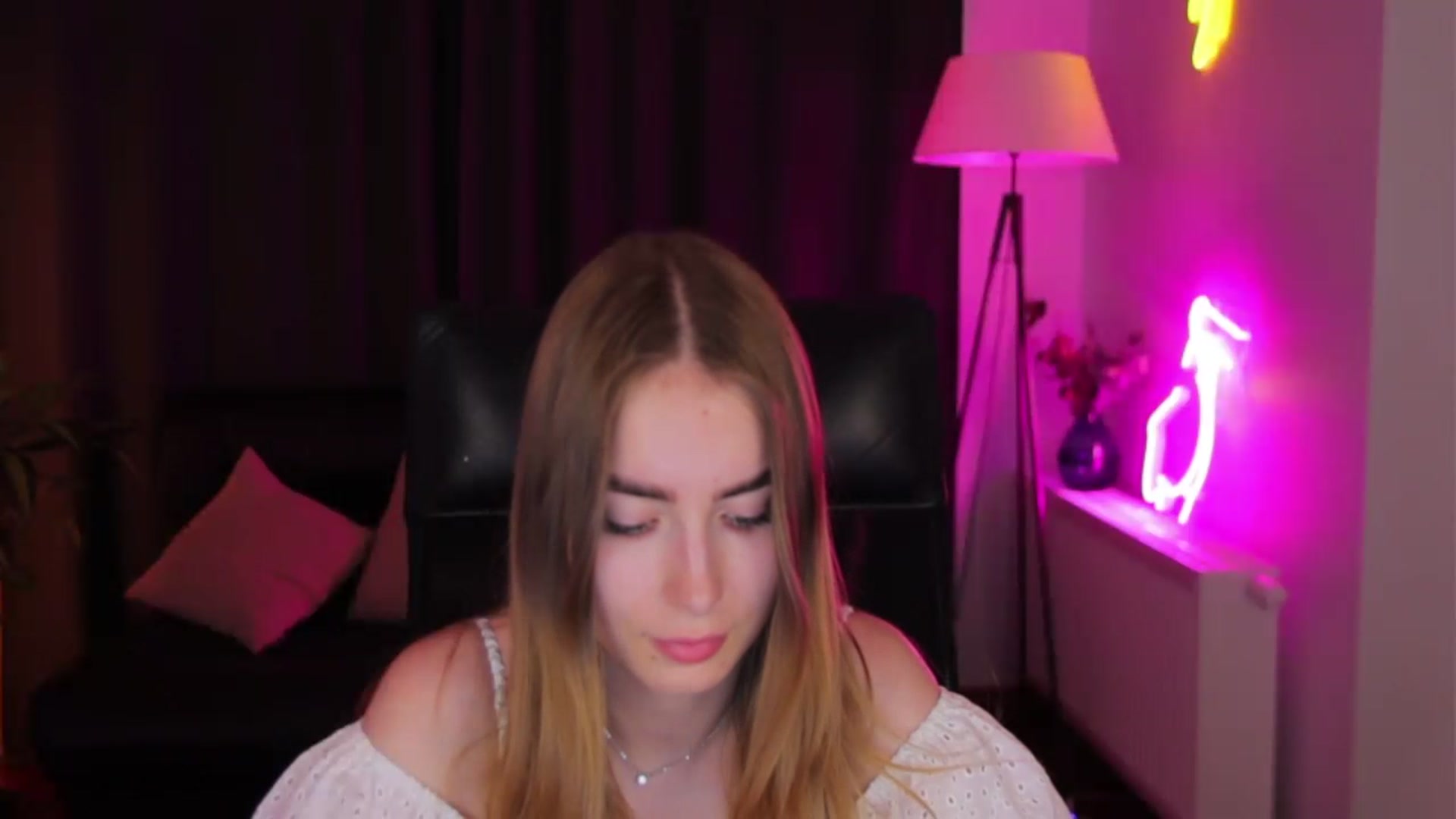 Gallery image thumbnail from Bambi_Dee's myfreecams stream on, 07/14/2023, 12:02 image 11 of 20