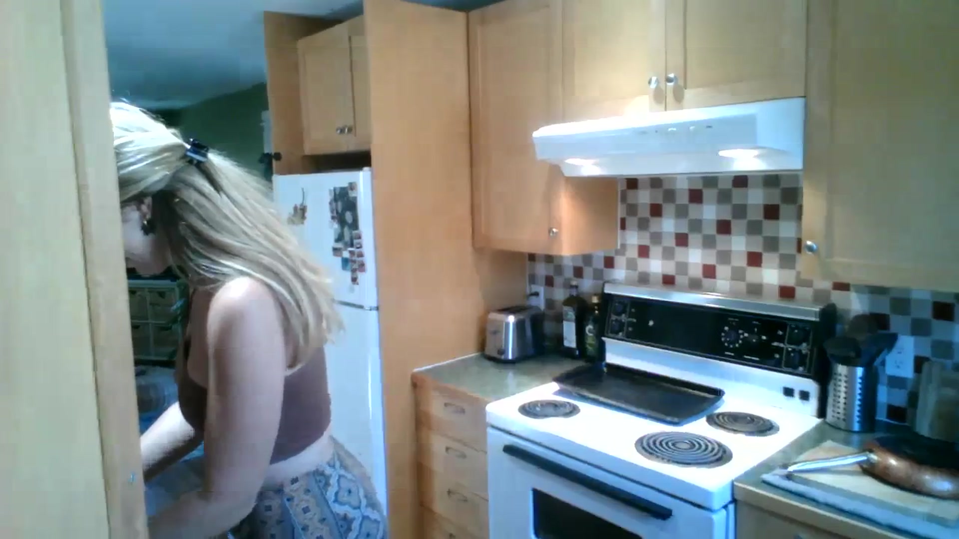 Gallery image thumbnail from Bambi_Flower's myfreecams stream on, 10/06/2023, 18:54 image 16 of 20