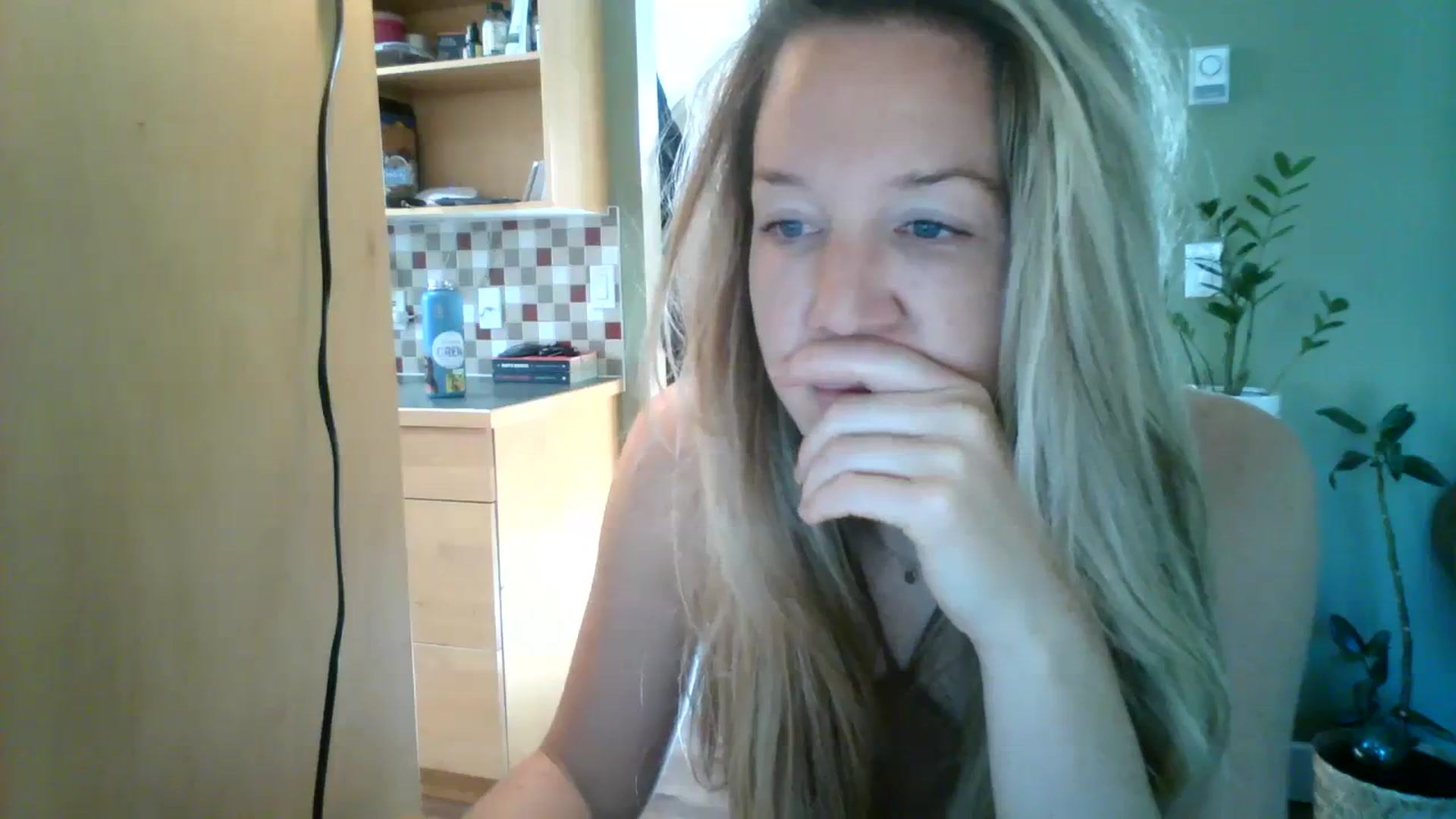 Gallery image thumbnail from Bambi_Flower's myfreecams stream on, 10/06/2023, 19:23 image 9 of 20
