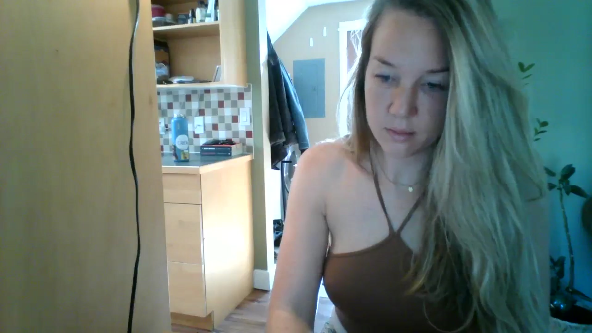 Gallery image thumbnail from Bambi_Flower's myfreecams stream on, 10/06/2023, 19:23 image 18 of 20