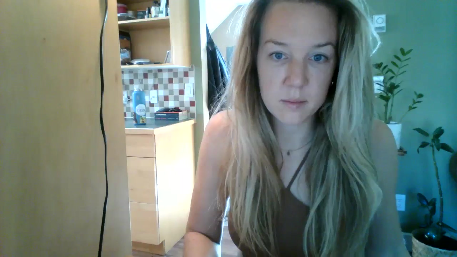 Gallery image thumbnail from Bambi_Flower's myfreecams stream on, 10/06/2023, 19:23 image 8 of 20