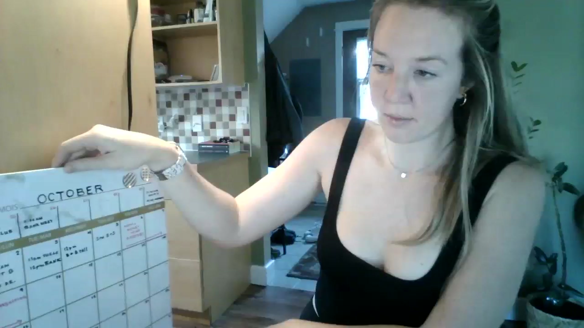 Gallery image thumbnail from Bambi_Flower's myfreecams stream on, 10/06/2023, 23:32 image 1 of 20