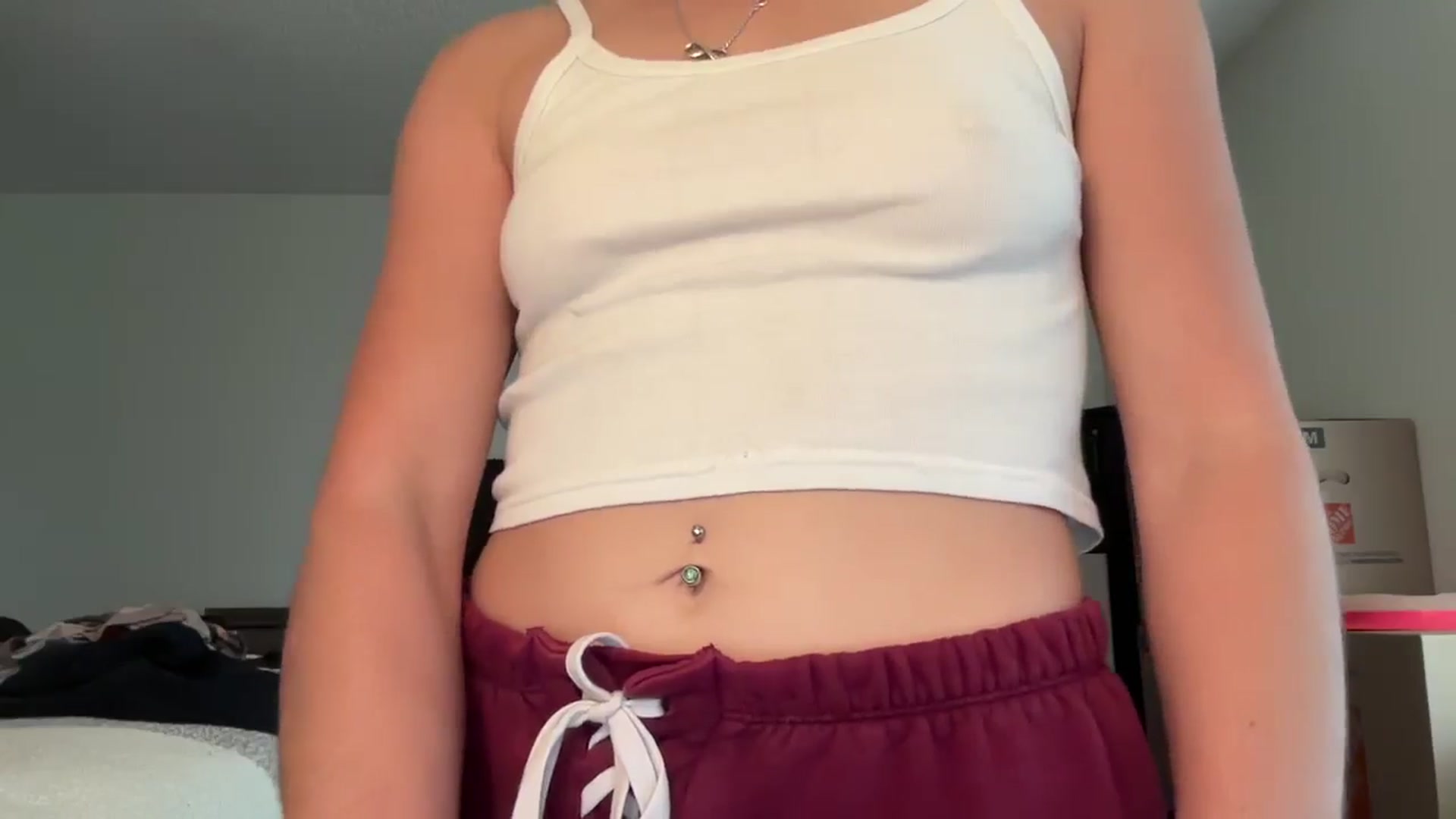 Gallery image thumbnail from Bambibaezz's myfreecams stream on, 12/05/2024, 23:54 image 18 of 20