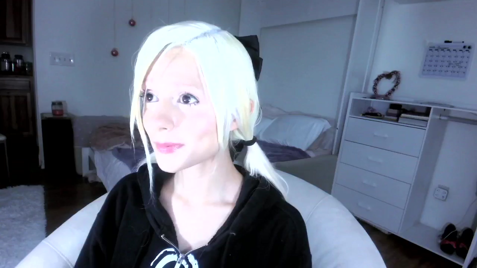 Gallery image thumbnail from Bambidoll00's myfreecams stream on, 04/28/2025, 05:16 image 6 of 20