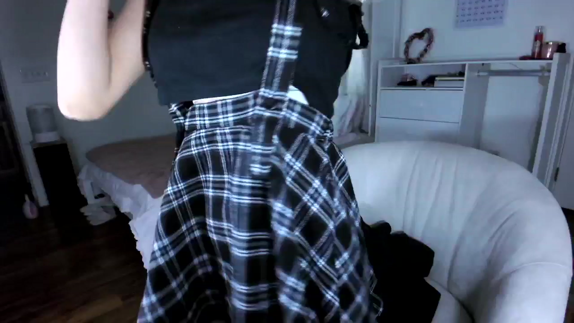 Gallery image thumbnail from Bambidoll00's myfreecams stream on, 05/15/2025, 06:12 image 16 of 20