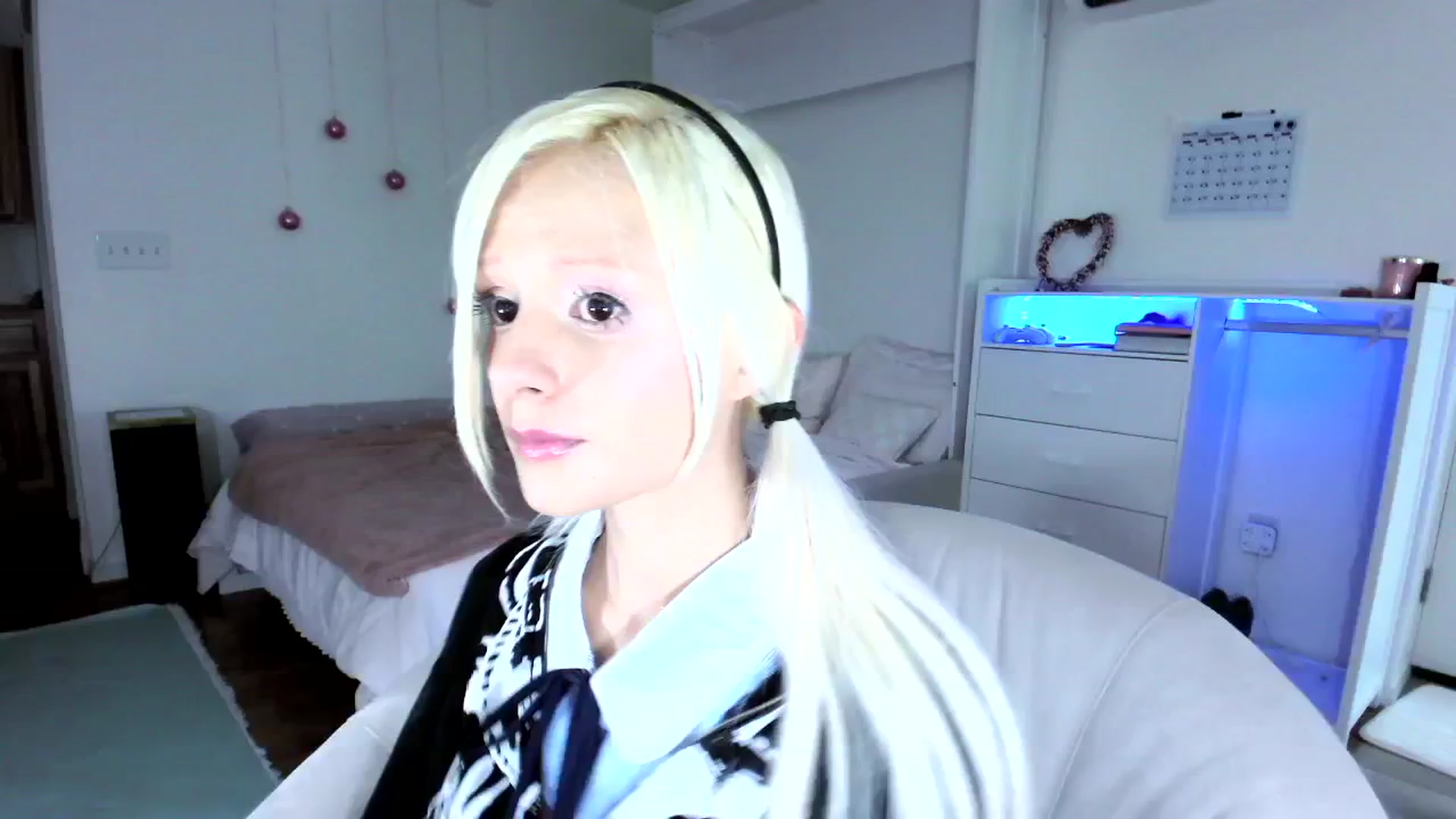 Gallery image thumbnail from Bambidoll00's myfreecams stream on, 06/25/2025, 02:06 image 2 of 20