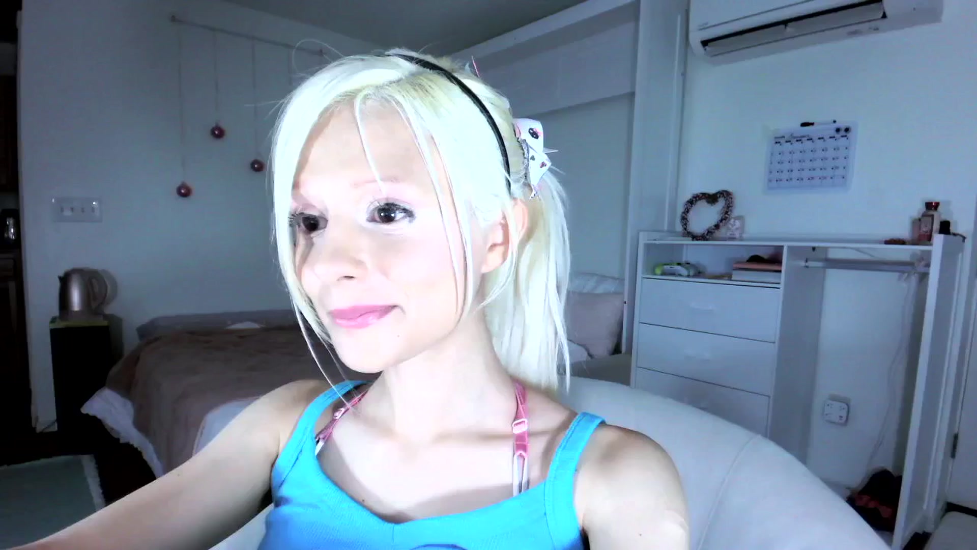 Gallery image thumbnail from Bambidoll00's myfreecams stream on, 06/29/2025, 07:33 image 19 of 20
