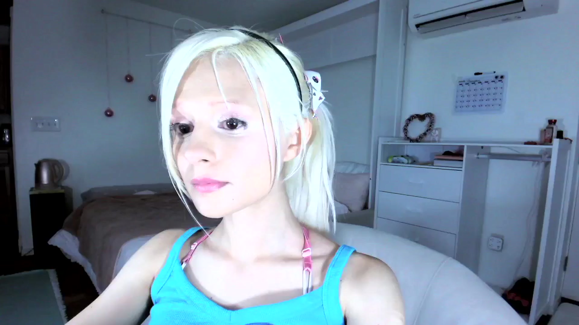 Gallery image thumbnail from Bambidoll00's myfreecams stream on, 06/29/2025, 07:33 image 18 of 20